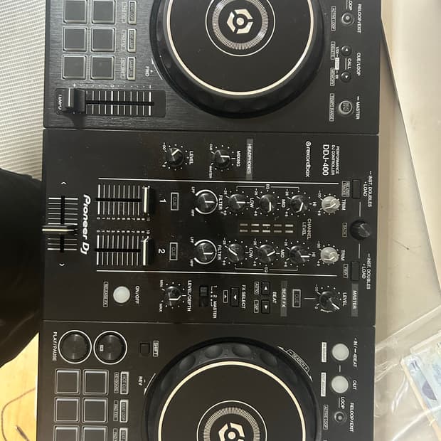 Pioneer dj 400 박스, 연결 코드 풀 구성