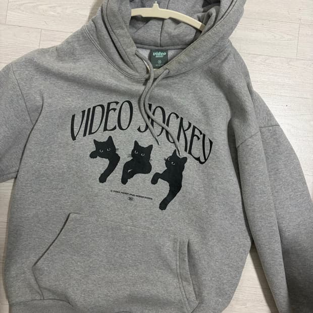 뉴해빗 고양이 후드티