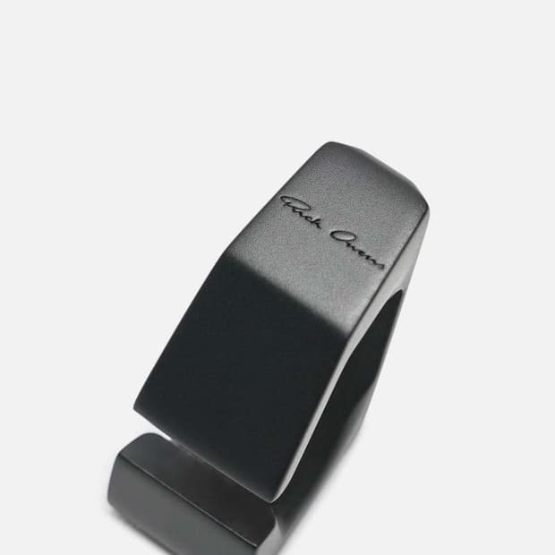 24ss RICK OWENS PRONG EAR CUFF
