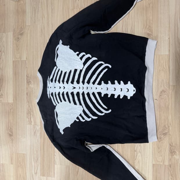 케피탈 투톤 빅 플리스 스웻셔츠 키나리 블랙