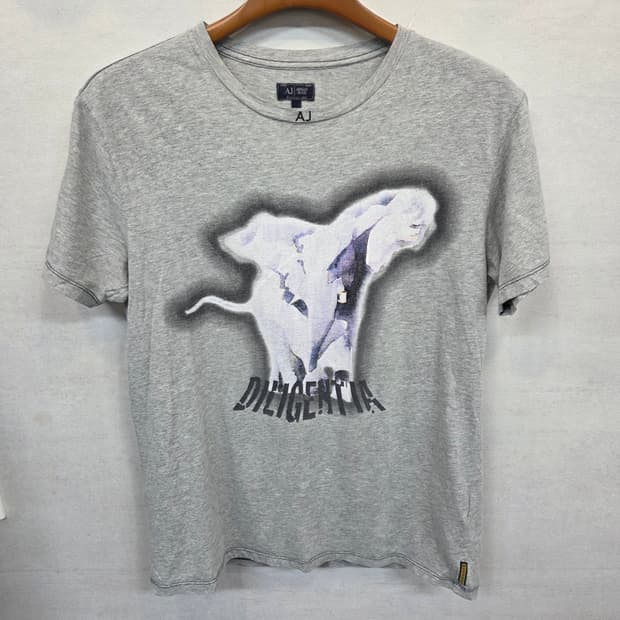 아르마니 진스 레터링 엘리펀트 그래픽 반팔 m