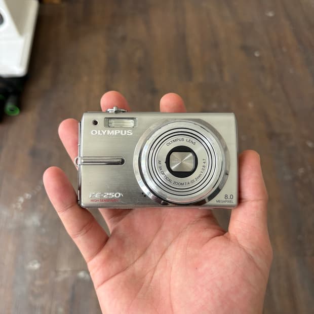 올림푸스 fe250 디지털카메라