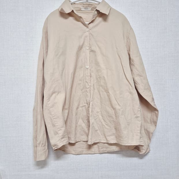 베이지 셔츠