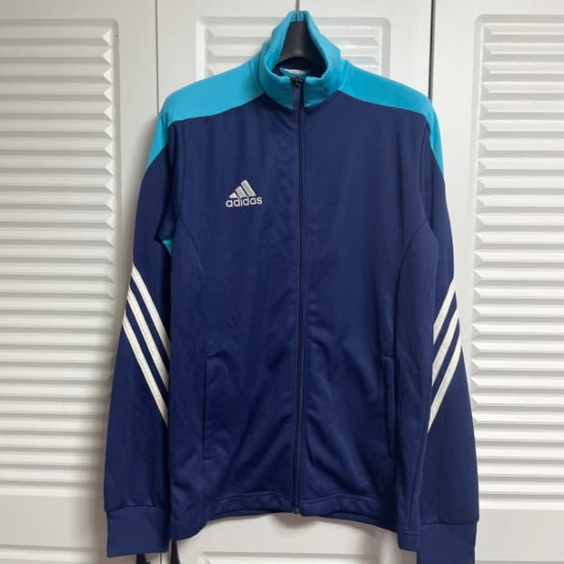 아디다스 트레이닝 져지 새상품