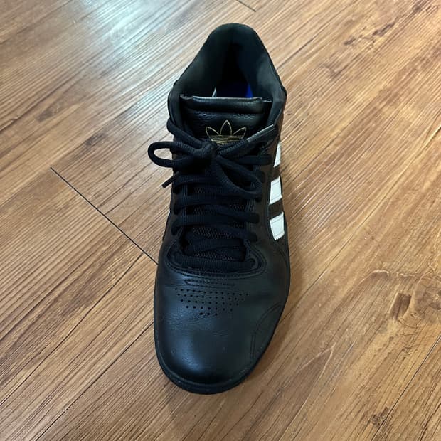 아디다스 타이션 TYSHAWN 275