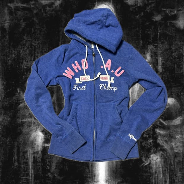 Who.A.U hood zipup 후아유 후드집업