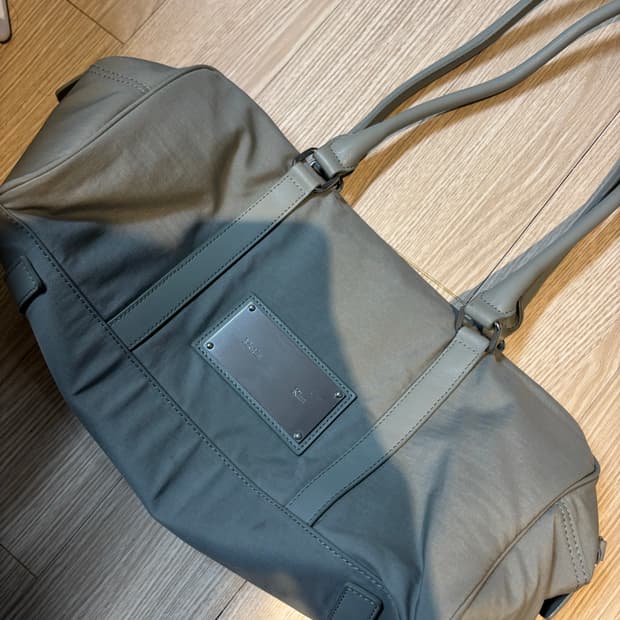 마뗑김 스포티 토트백 카키