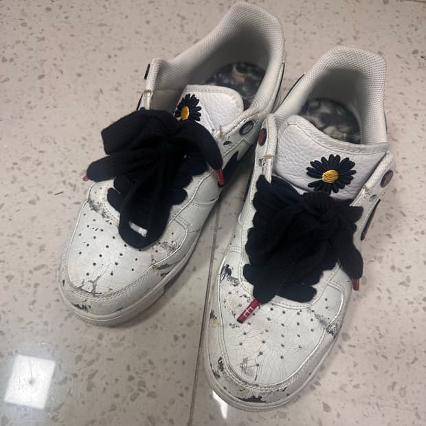 피스마이너스원 에어포스1 270판매