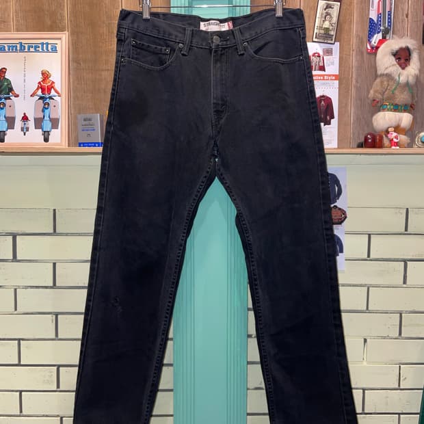 00’s Levi’s 505 Black Denim Pants 