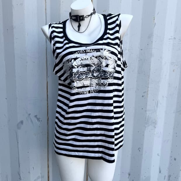 Stripe sleeveless