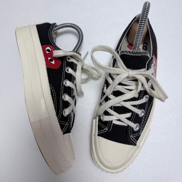 컨버스 x 꼼데가르송 플레이 척테일러 로우 블랙 