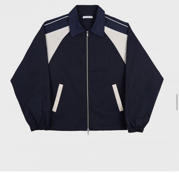 슬로우 레코즈 하우스 바람막이