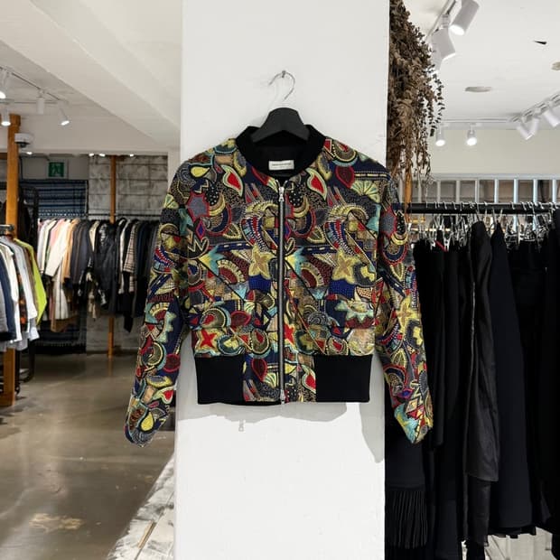 드리스 반 노튼 멀티컬러 자카드 크롭 봄버 자켓