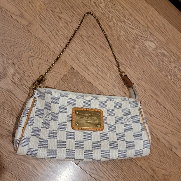 루이비통 다미에 아주르 에바클러치 