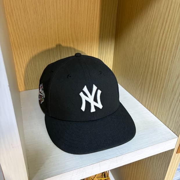 뉴에라 모자 4개