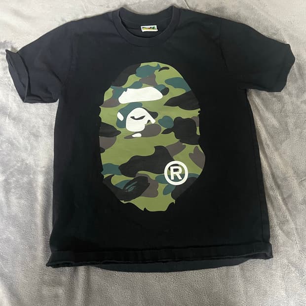 베이프티셔츠 s판매