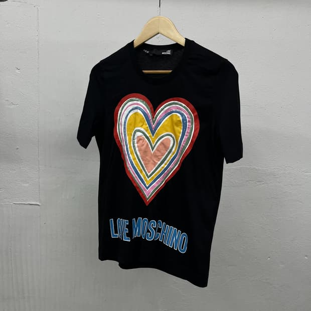 [~55] MOSCHINO LOVE T-SHIRT