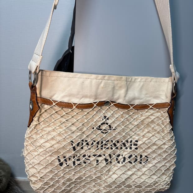 비비안 웨스트우드 캔버스 백
