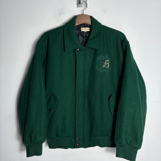 울 바시티 자켓