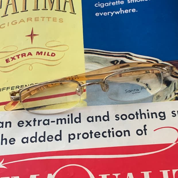 [픽키-601] 골드 메탈 하프림 안경 안경테