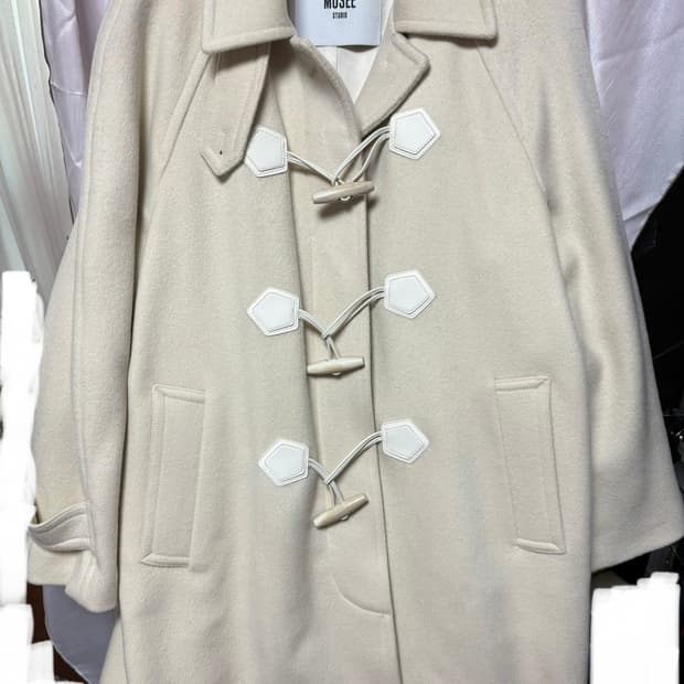 뮤제 아이보리 울 더플코트