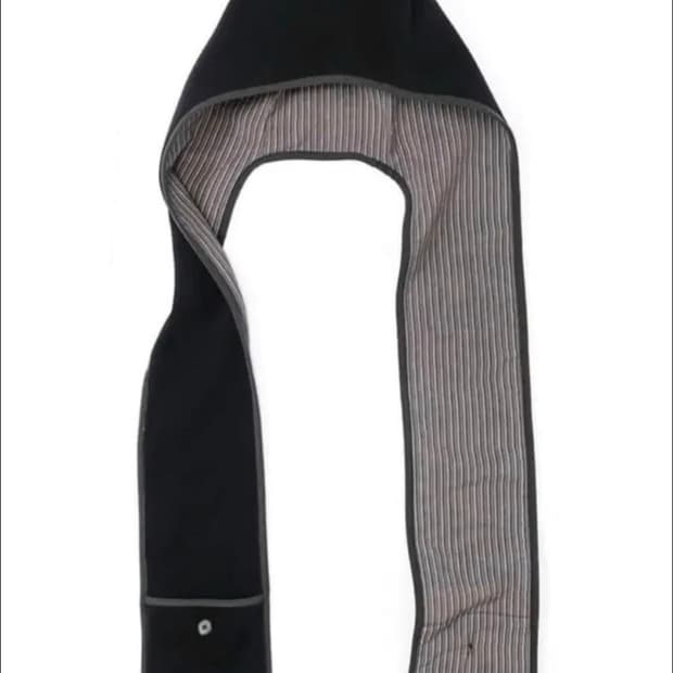 샵페어리 머플러 블랙