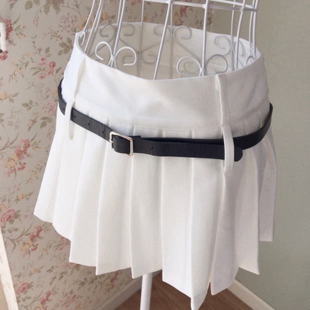 벨트 플리츠 미니 스커트 팬츠 화이트