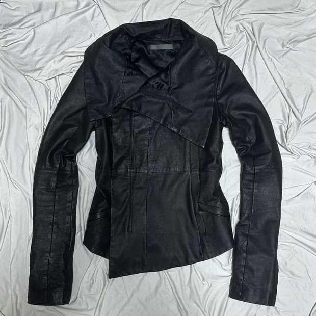 Ekam high-neck lamb skin jacket