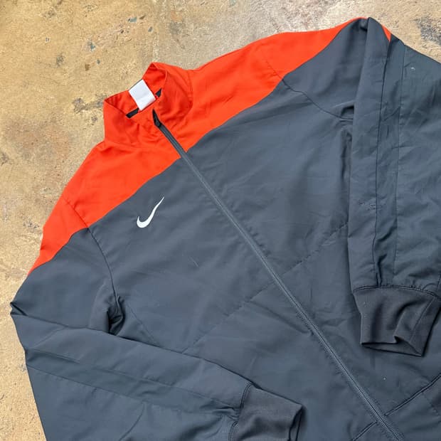 [정품/M] 나이키 블랙 오렌지 바람막이 자켓 b19