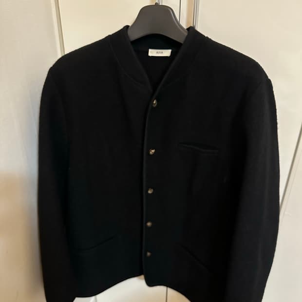 [L] Rier Walker jacket black