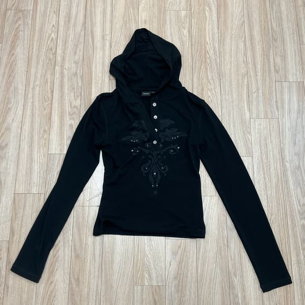 AAKAM 후드 롱슬리브 / 1 사이즈