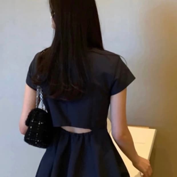 [Sie 시에] 여성 A라인 네이비 원피스