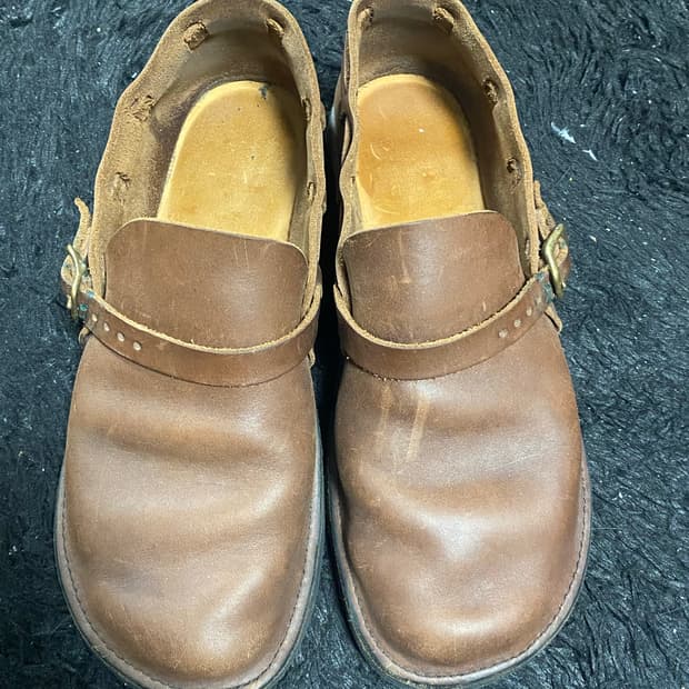 오로라슈즈 8D 팝니다