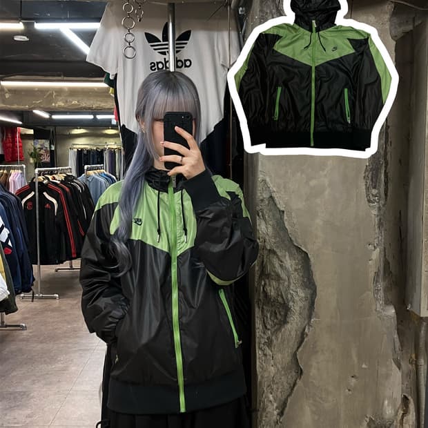 나이키 바람막이 블랙 그린 XXL   #csz2409