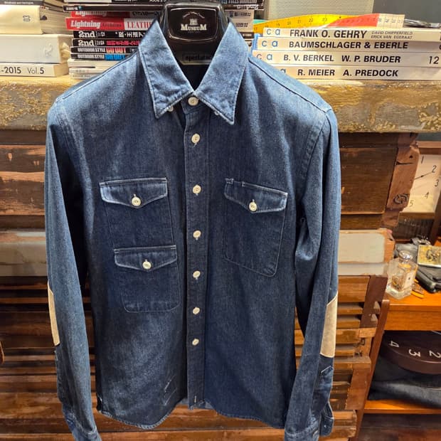 스펙테이터 데님셔츠