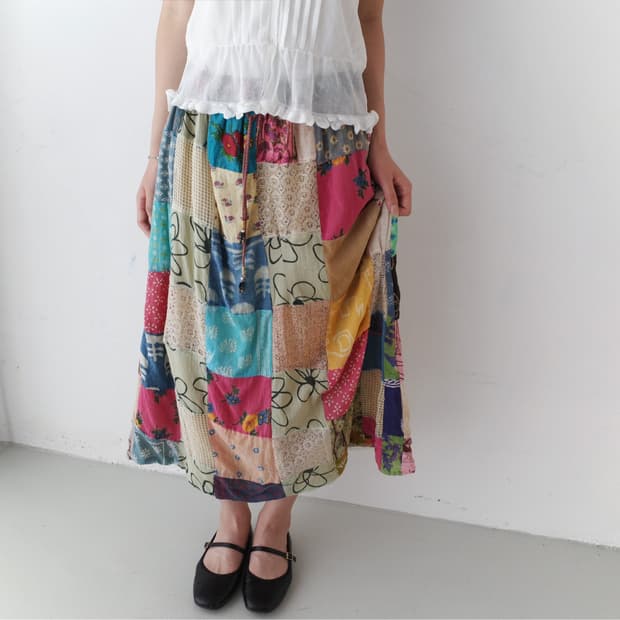 flower patch skirt