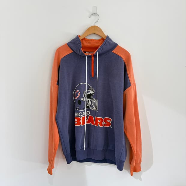 90's NFL TEAM pullover (made in USA)