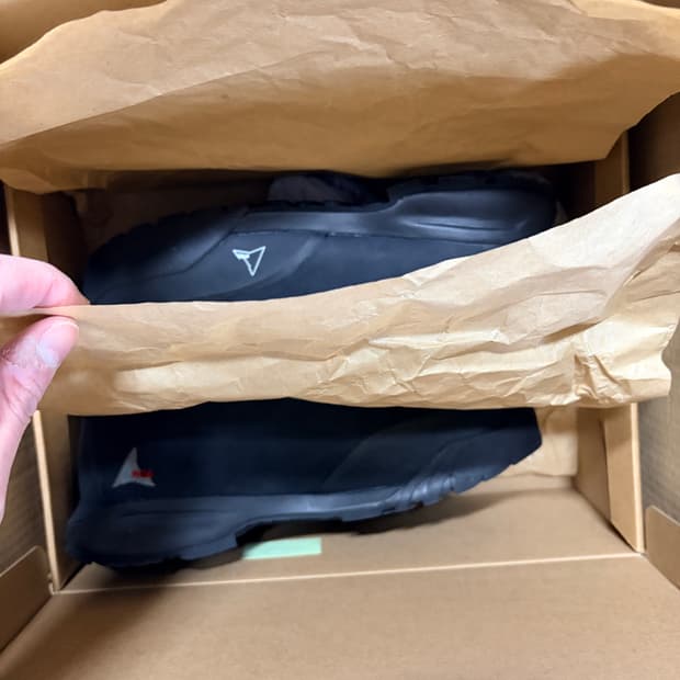 roa 로아 frea 44.5(285) 새상품