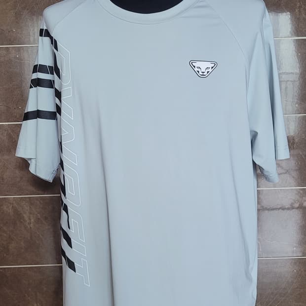 (남성2XL사이즈)다이나핏 연하늘색 기능성 반팔티(상태최상)