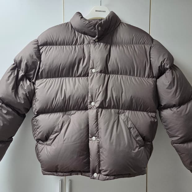 (4) 브라운야드 푸퍼 25fw 4사이즈  브라운