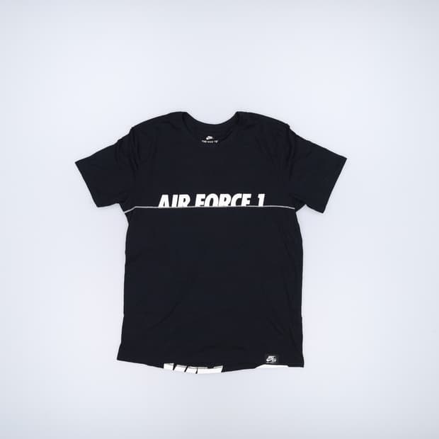 L 나이키 Nike 반팔 티 0622H