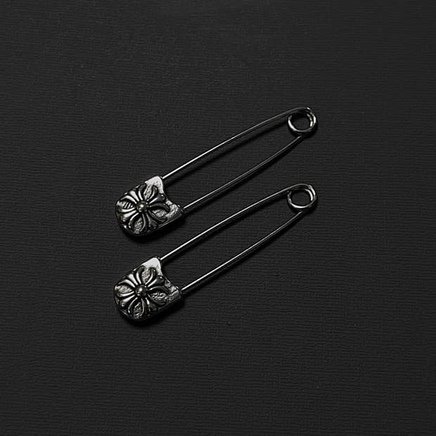 에스닉 오발 옷핀 브로치