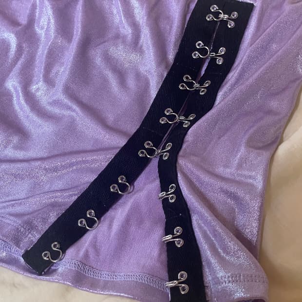 [새상품] 스컬프터 glossy lowrise micro skorts