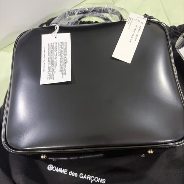 꼼데가르송 아오야마 스퀘어 2호