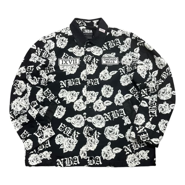 ✨ (바배) NBA 장미 모노그램 시카고 불스 코치 자켓 