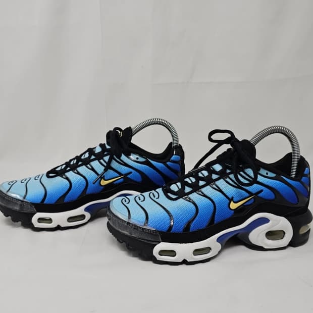 나이키 에어맥스 플러스 TN 운동화 235mm