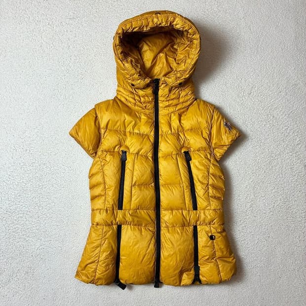 몽클레어 00's 그레노블 퍼티그 덕다운 패딩 베스트 PN7581