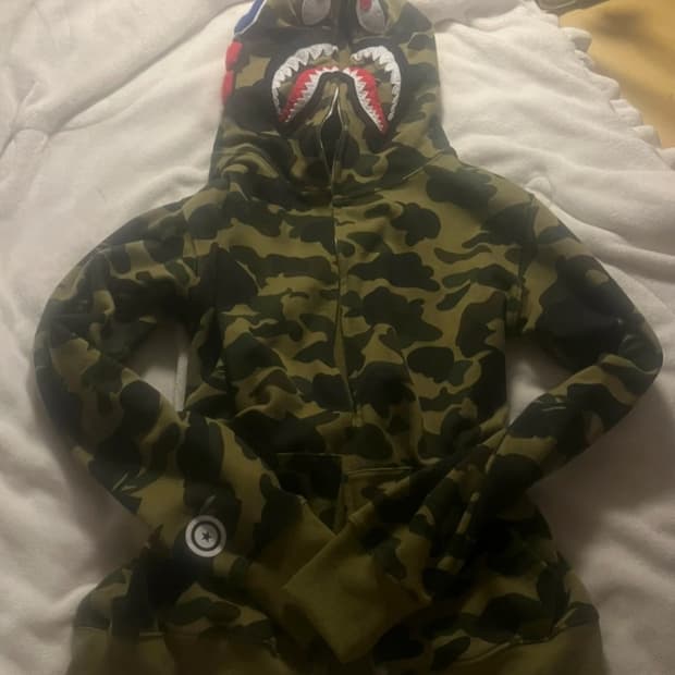 베이프 BAPE 카모 샤크 후드집업