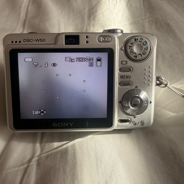소니 사이버샷 DSC-W50