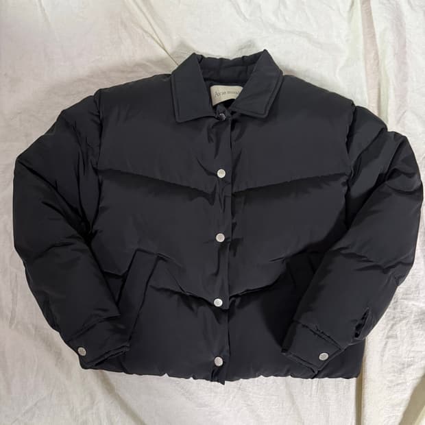 아비에무아 덕 다운 숏 재킷 블랙